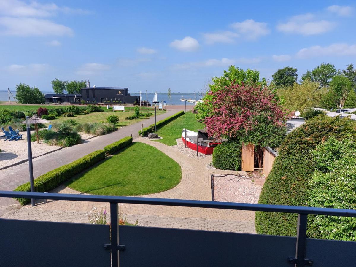 Appartement Haus Strandglueck - Urlaub Mit Blick Auf Den Duemmer See à Lembruch Extérieur photo
