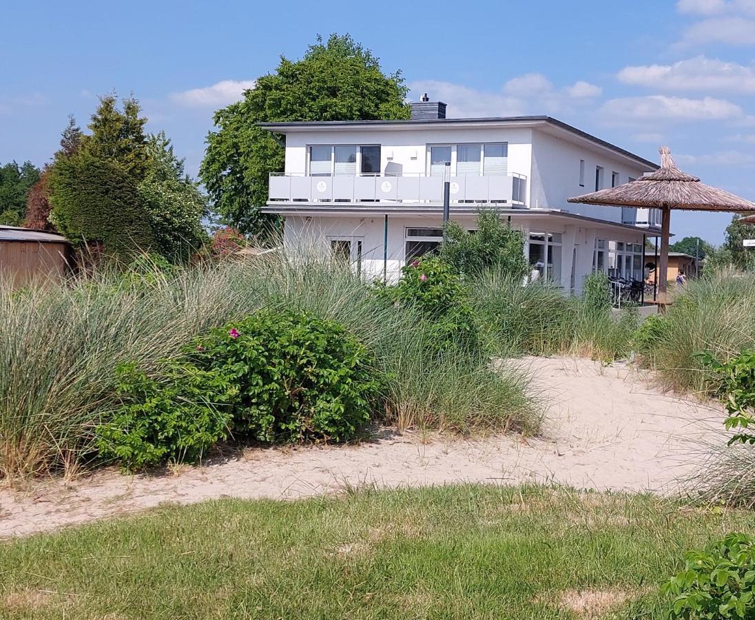 Appartement Haus Strandglueck - Urlaub Mit Blick Auf Den Duemmer See à Lembruch Extérieur photo