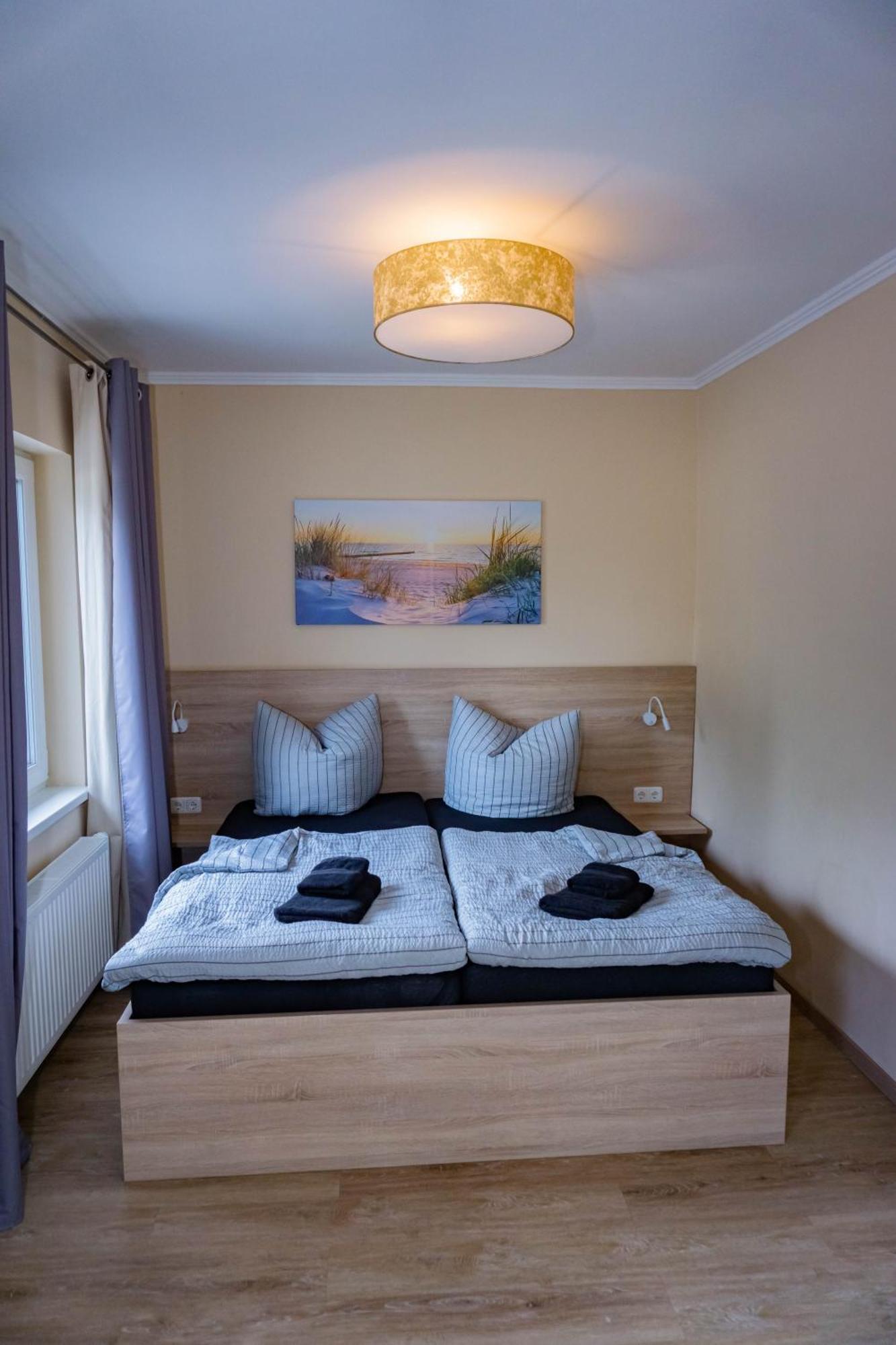 Appartement Haus Strandglueck - Urlaub Mit Blick Auf Den Duemmer See à Lembruch Extérieur photo