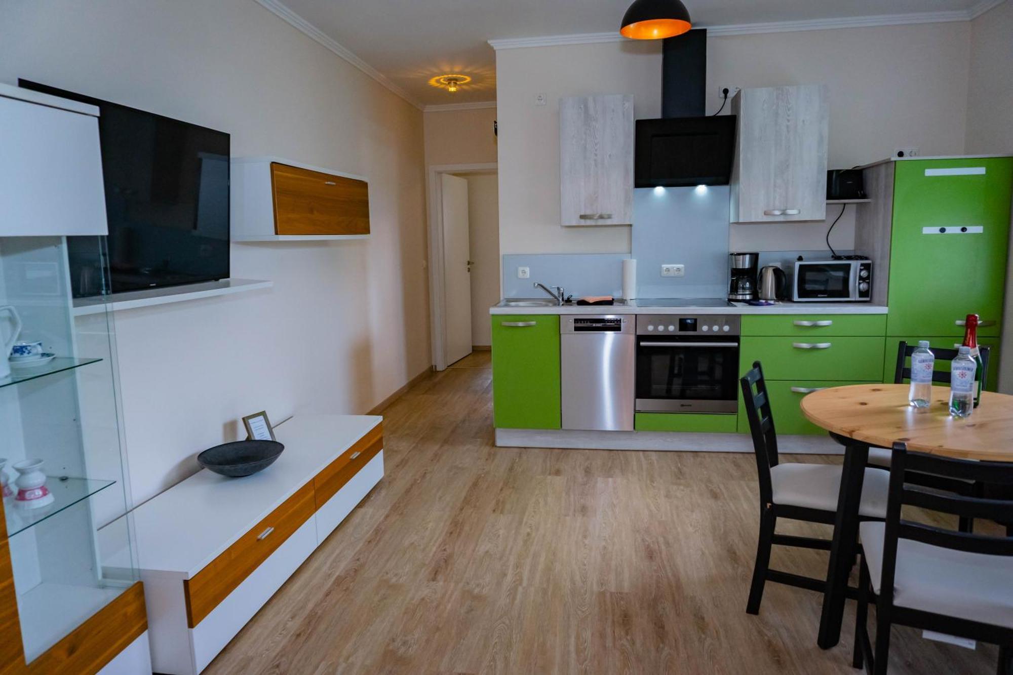 Appartement Haus Strandglueck - Urlaub Mit Blick Auf Den Duemmer See à Lembruch Extérieur photo